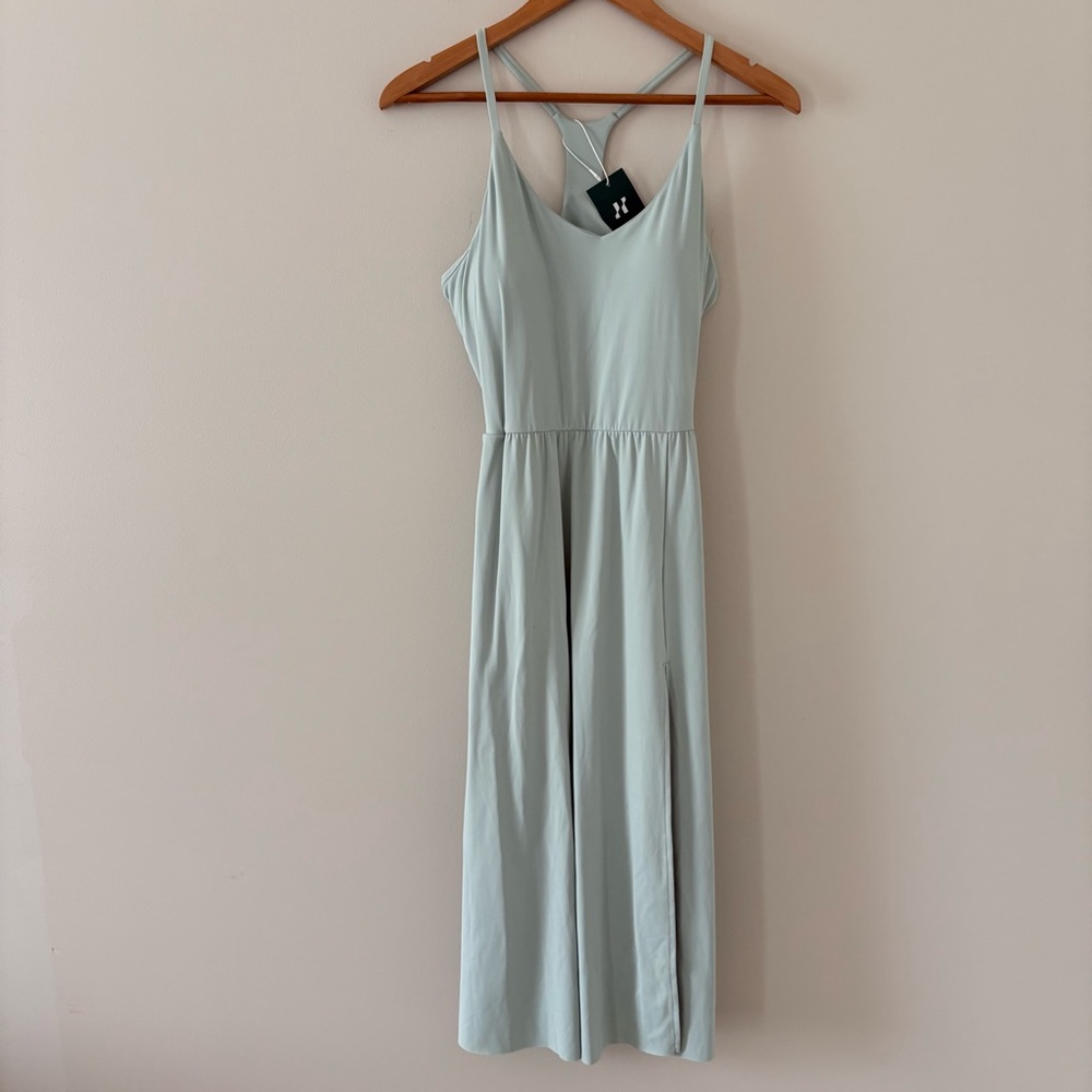 Halara SoftlyZero Airy Racerback Dress Cool
Touch Slip Pockets Sage Size L - Picture 4 of 12